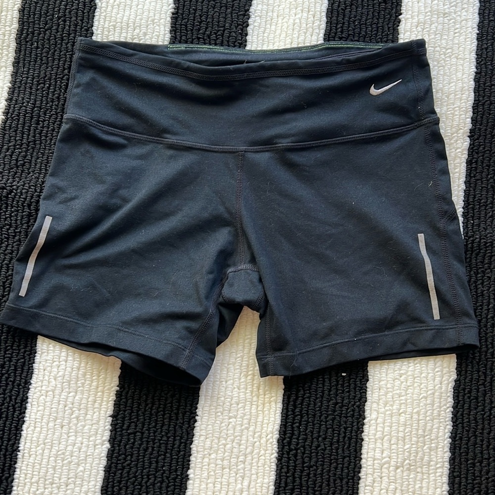 Nike Epic Run Black Shorts